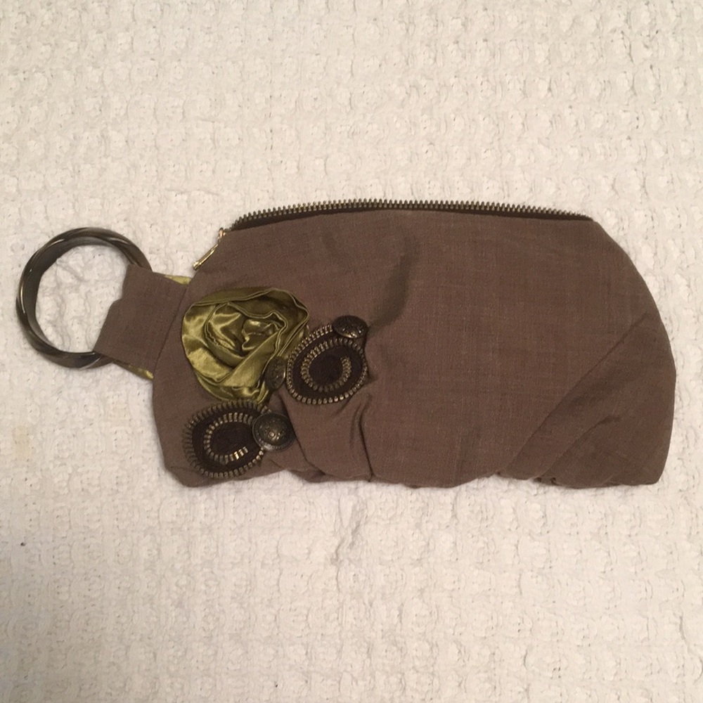 Clutch purse